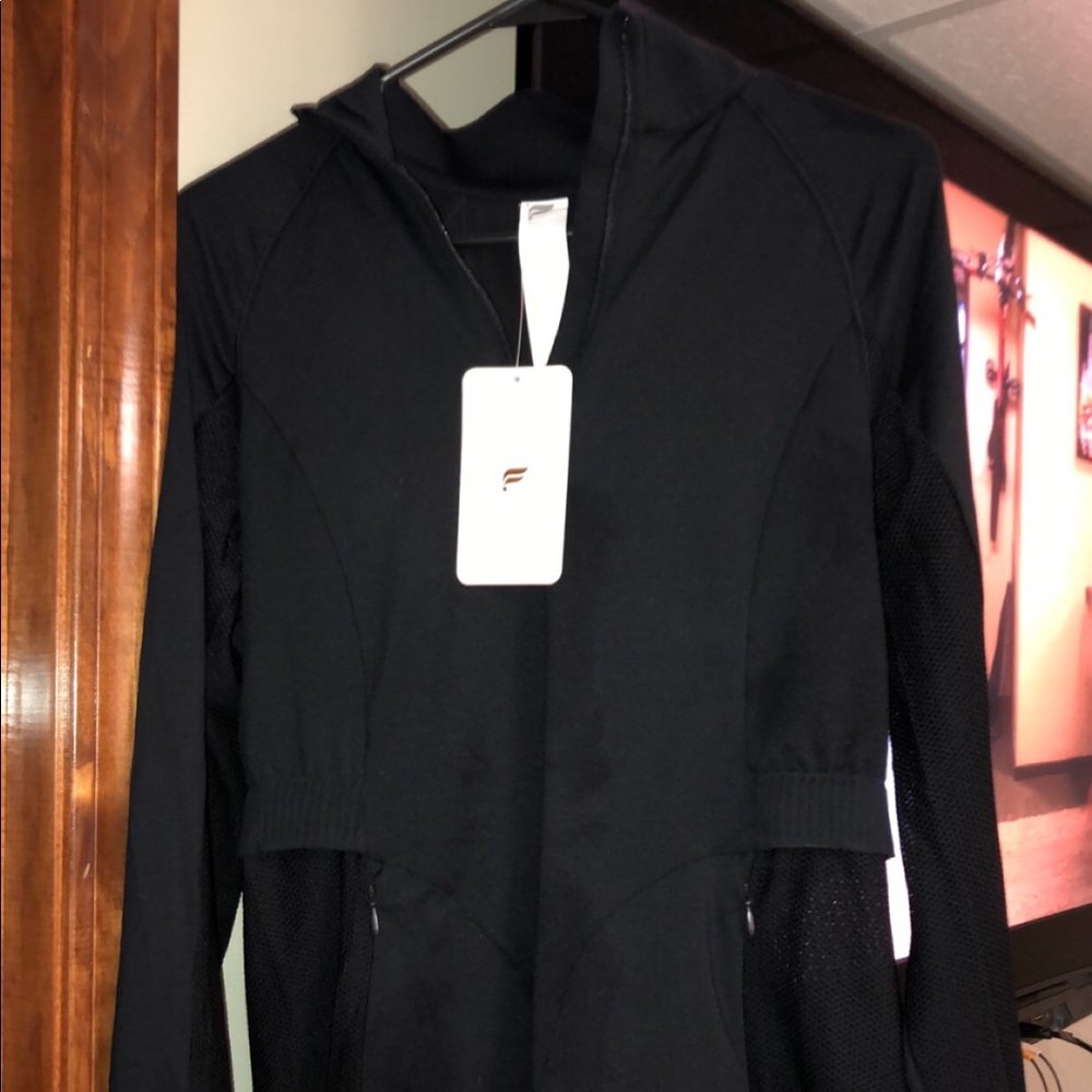 Fabletics workout pullover 🤩